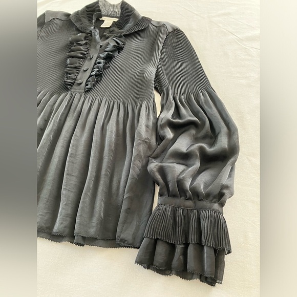 Diane Von Furstenberg Black Babydoll Philippine Blouse Size 6 - Picture 9 of 16